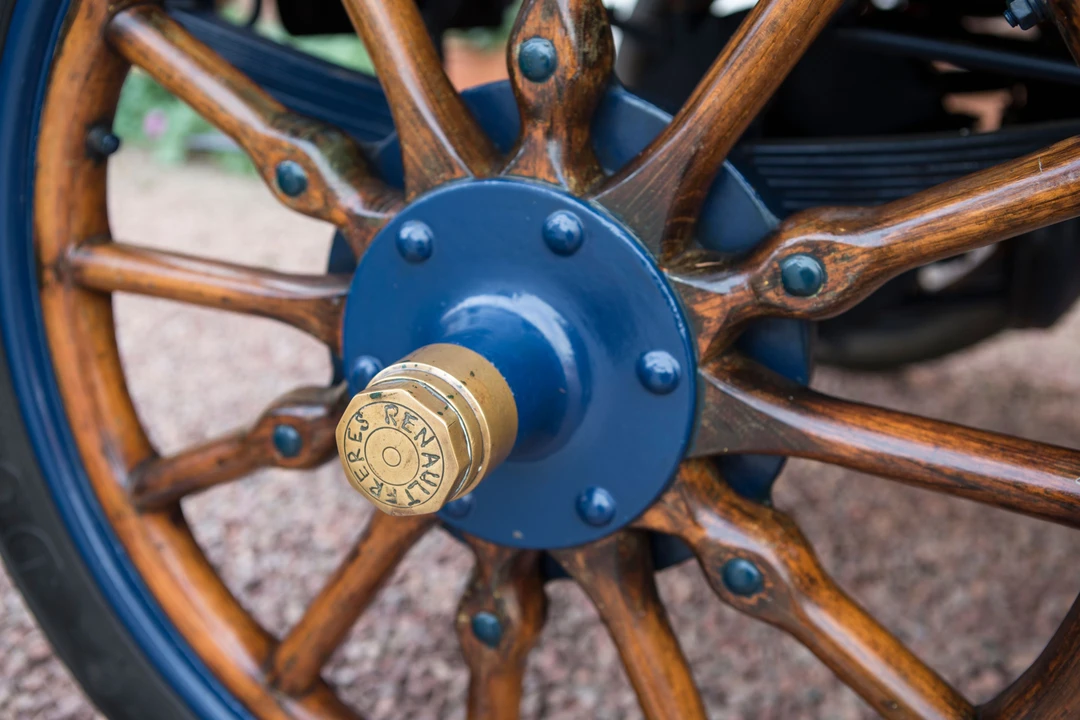 1904 Renault - Image 10 of 30
