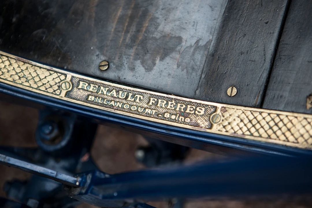 1904 Renault - Image 5 of 30