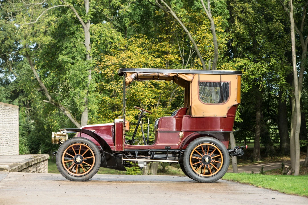 1904 Renault - Image 19 of 31