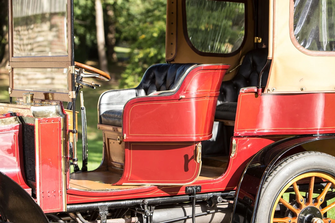 1904 Renault - Image 8 of 31