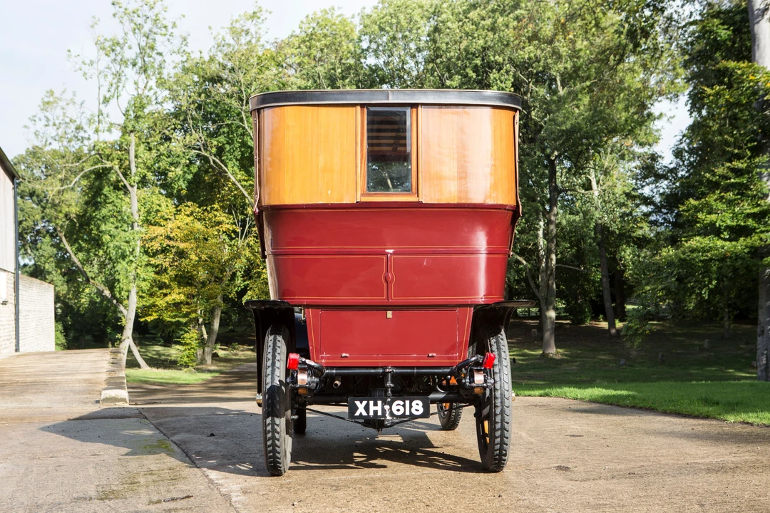 1904 Renault - Image 31 of 31