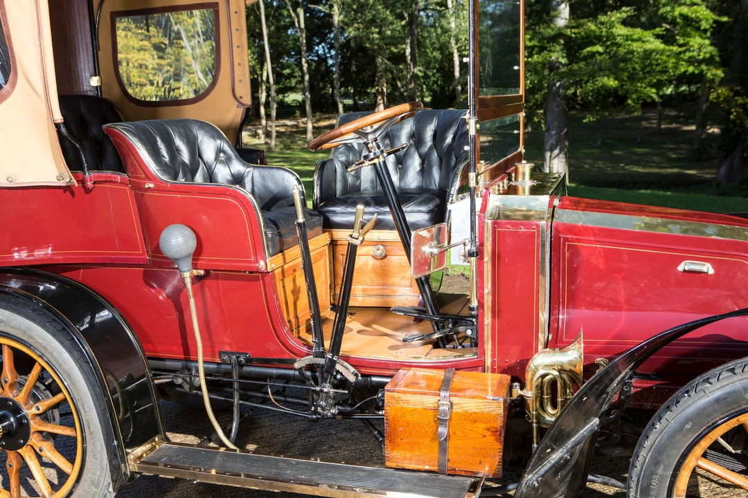 1904 Renault - Image 10 of 31