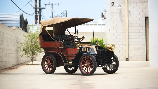 1904 Turner-Miesse 10 HP Rear Entry Tonneau Steam Car