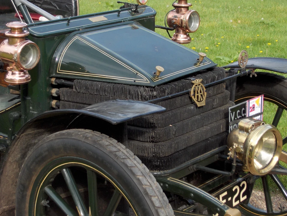1904 Wolseley - Image 4 of 9