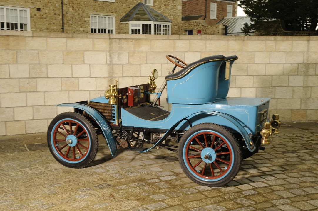 1904 Wolseley - Image 3 of 3