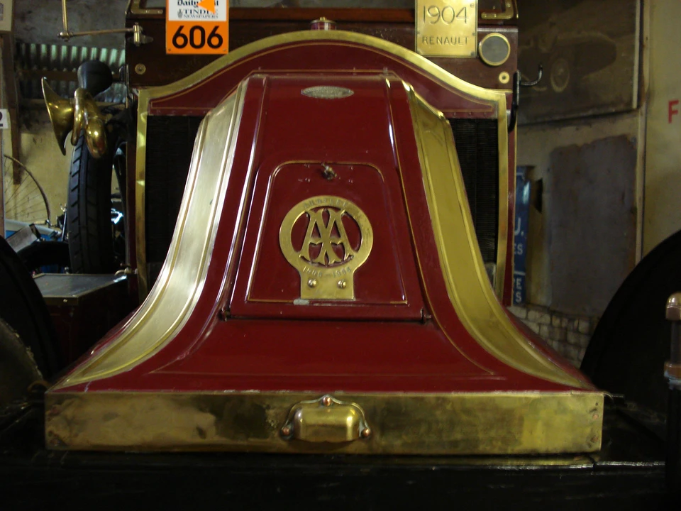 1905 Renault - Image 4 of 10