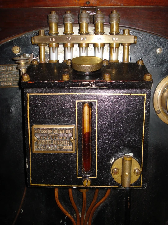 1905 Renault - Image 9 of 10