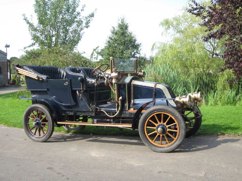 1905 Renault - Image 3 of 3