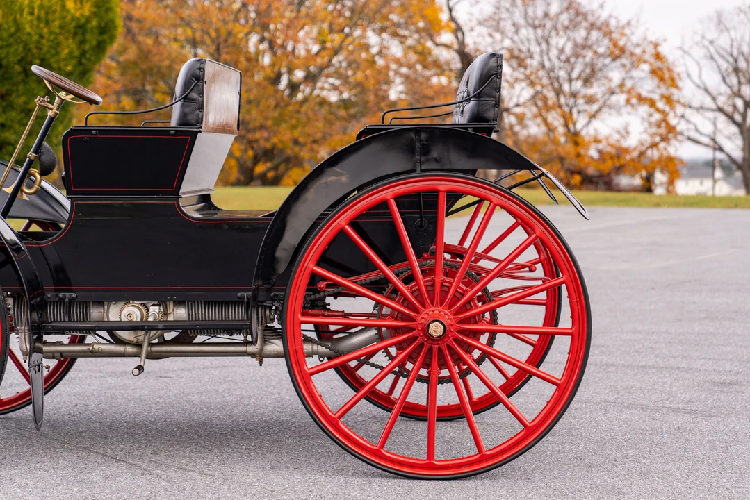 1907 International - Image 18 of 31