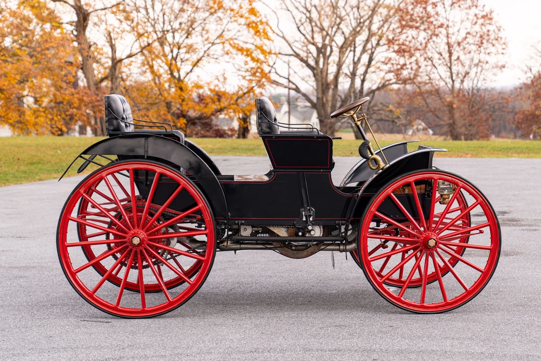1907 International - Image 8 of 31