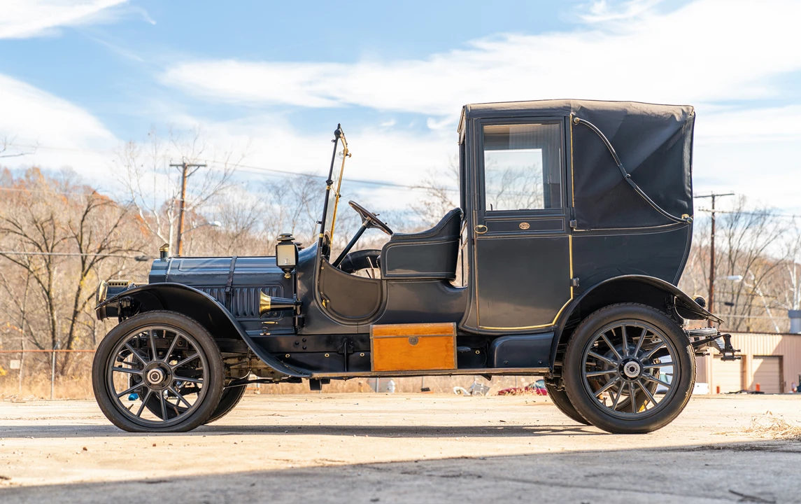 1907 Packard - Image 2 of 11