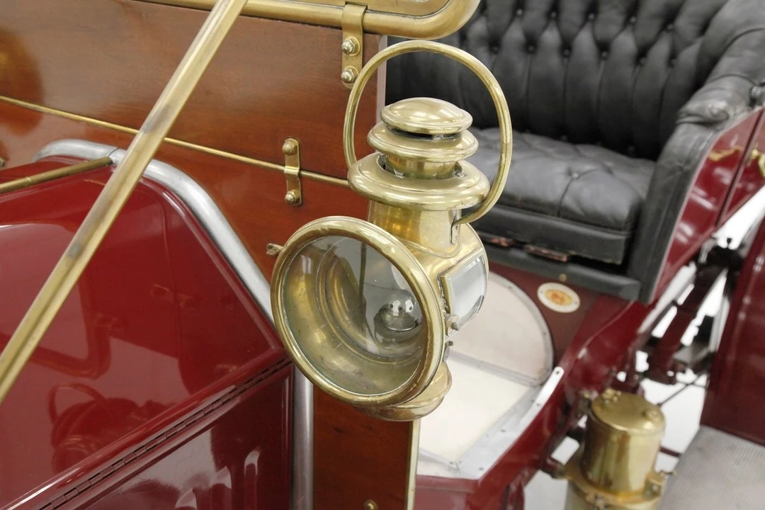 1908 Oldsmobile - Image 19 of 31