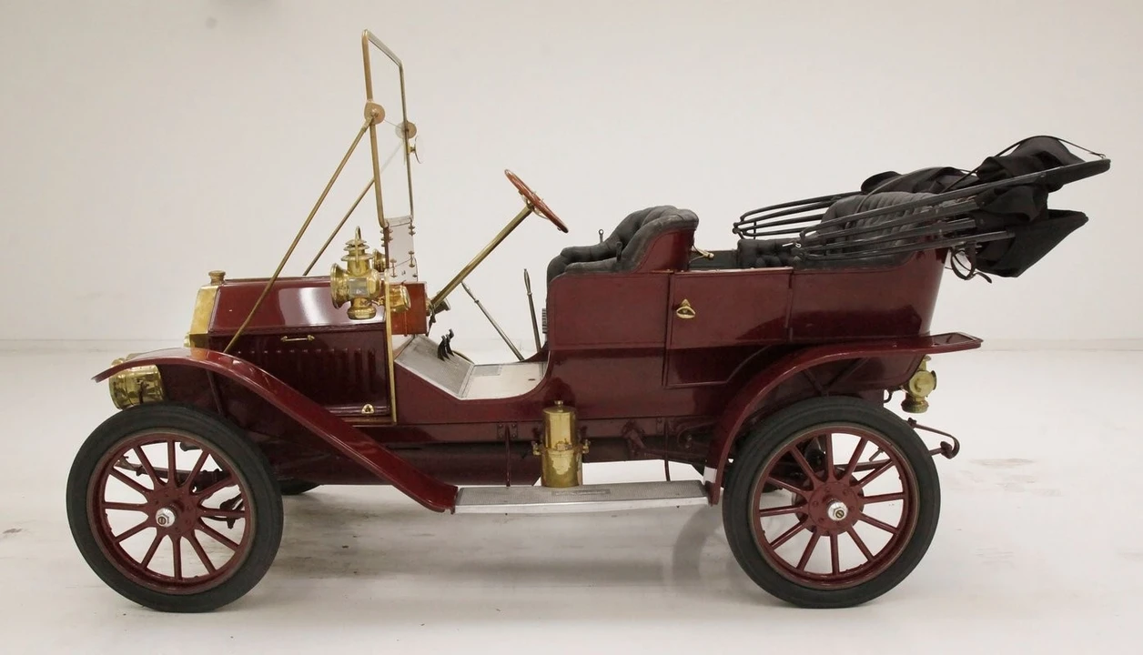 1908 Oldsmobile - Image 3 of 31