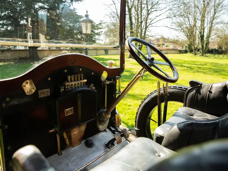 1908 Renault - Image 5 of 31