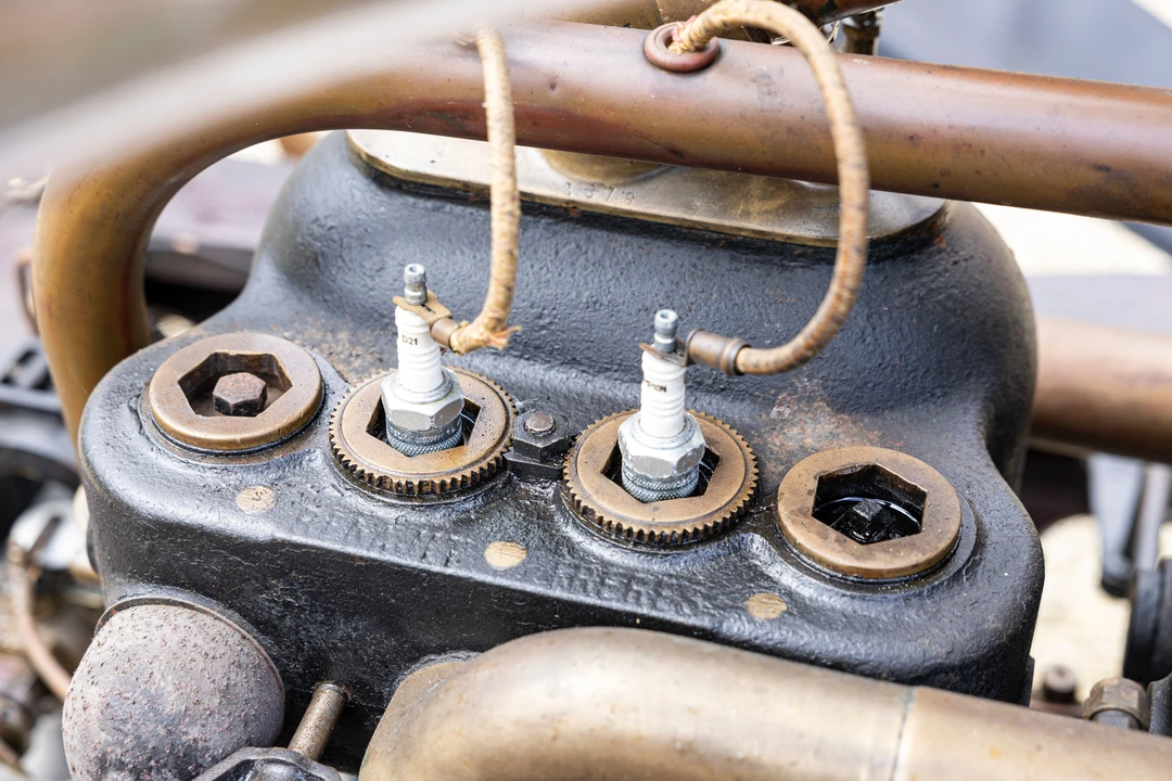 1908 Renault - Image 20 of 31