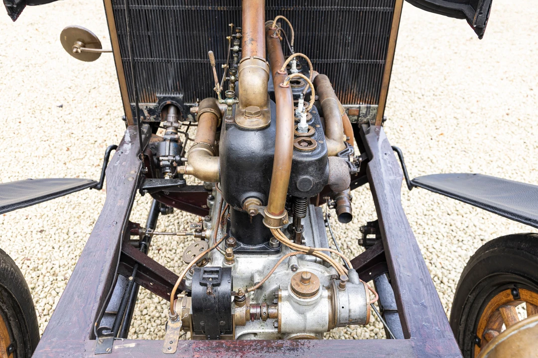 1908 Renault - Image 17 of 31