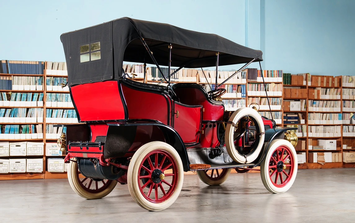 1908 White - Image 3 of 10