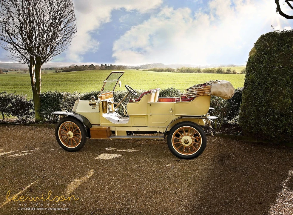 1909 Mercedes-Benz W124 E-Class - Image 8 of 11