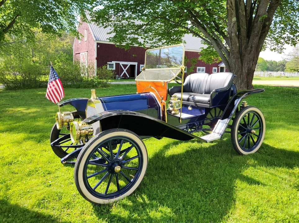 1909 Hupmobile - Image 2 of 31