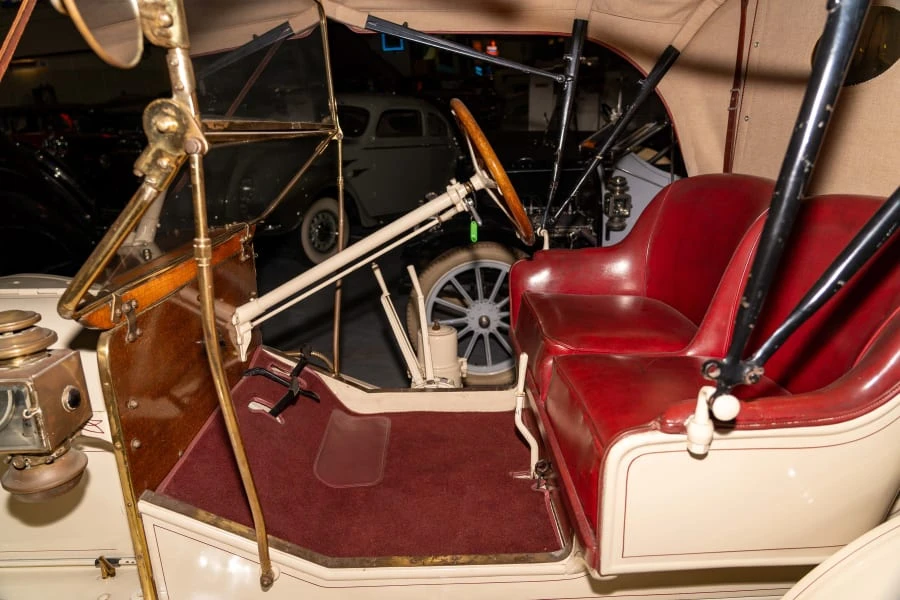 1909 Hupmobile - Image 11 of 25