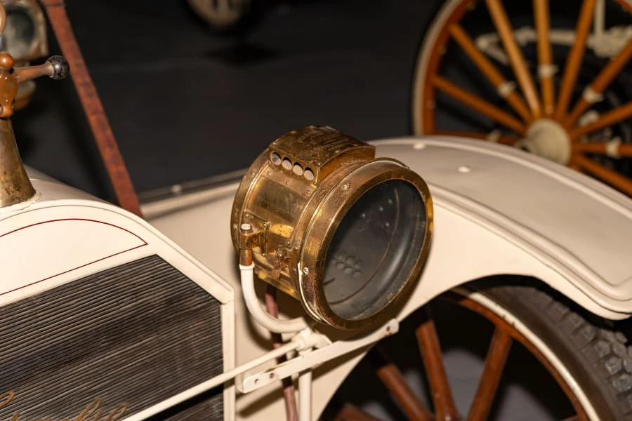 1909 Hupmobile - Image 8 of 25