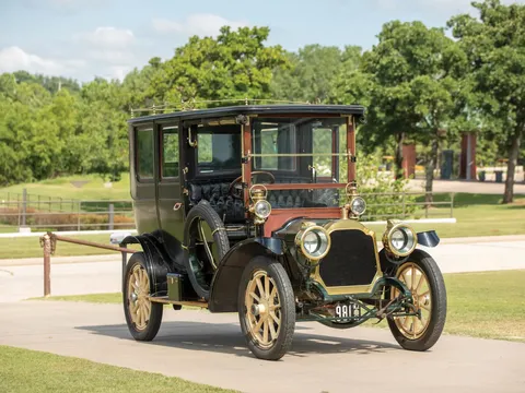 1909 Packard Model 18 Limousine