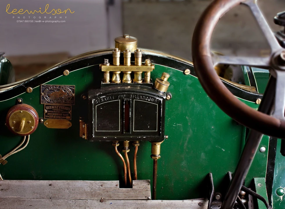 1909 Renault - Image 4 of 13