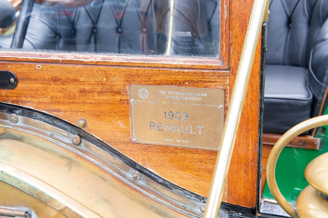 1909 Renault - Image 12 of 31