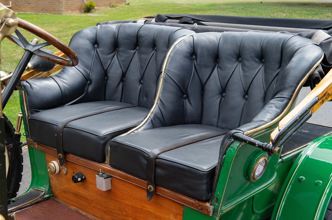 1909 Renault - Image 9 of 31