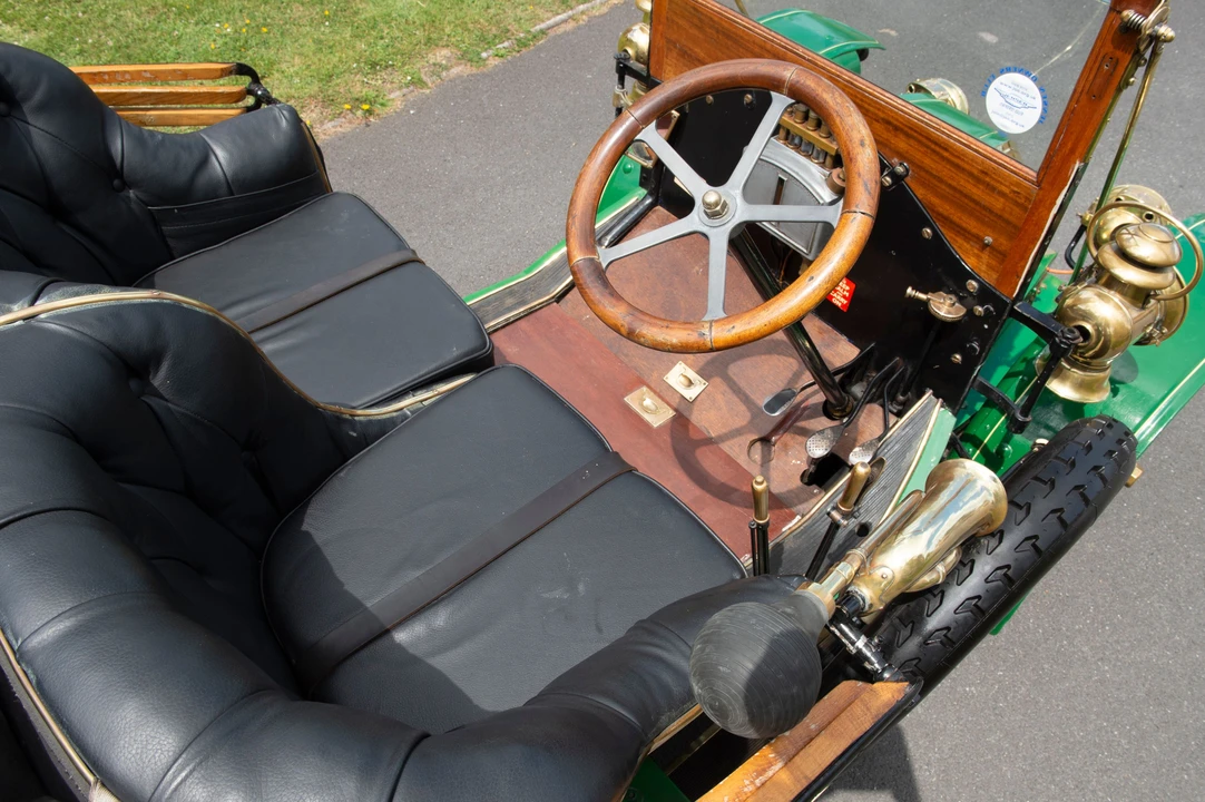 1909 Renault - Image 8 of 31