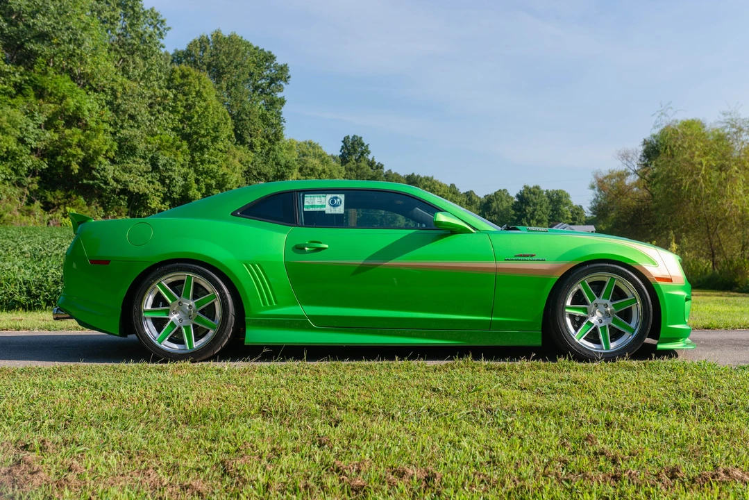 2011 Chevrolet Camaro - Image 5 of 31