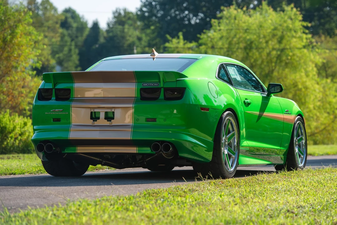 2011 Chevrolet Camaro - Image 7 of 31