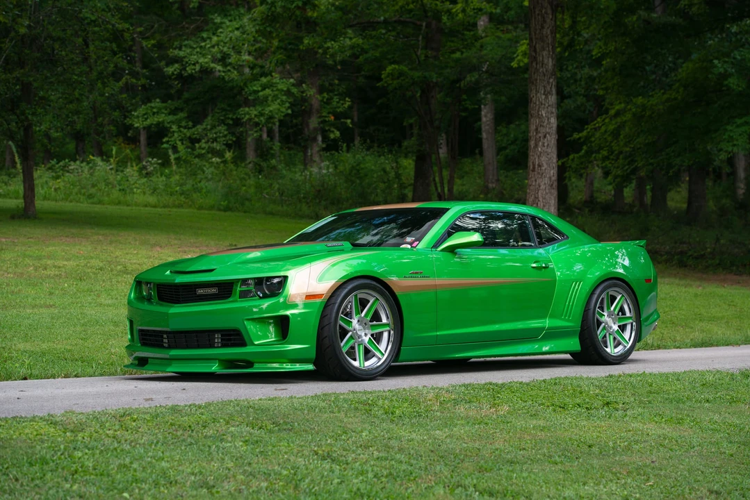 2011 Chevrolet Camaro - Image 10 of 31