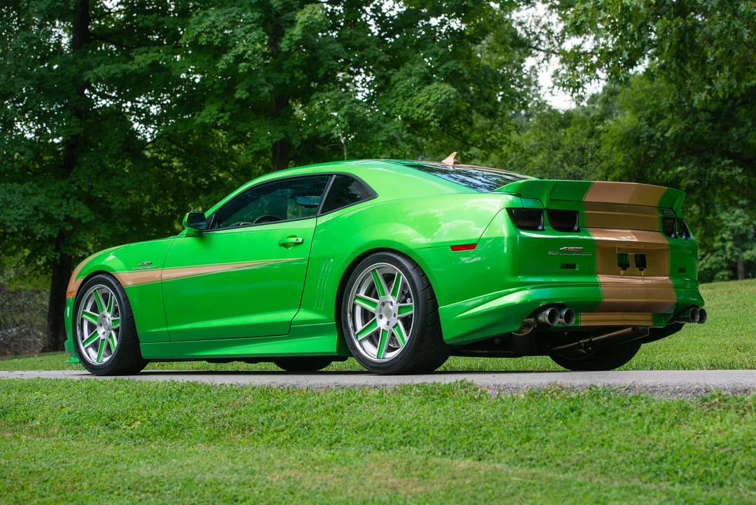 2011 Chevrolet Camaro - Image 12 of 31