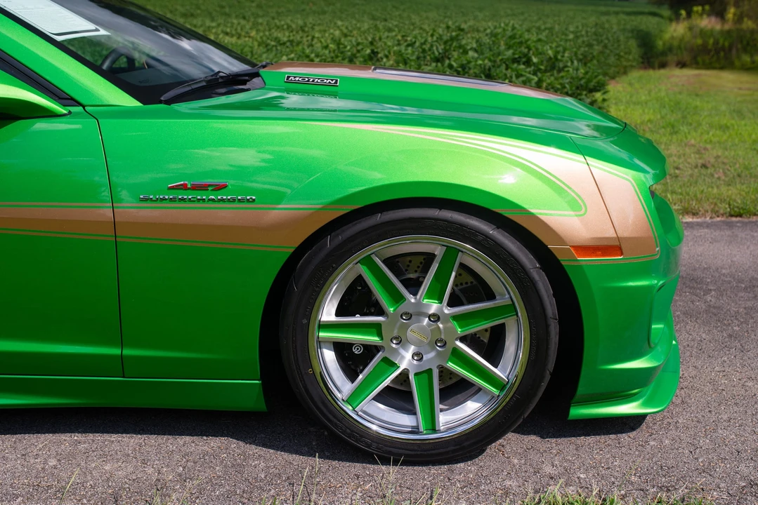 2011 Chevrolet Camaro - Image 24 of 31