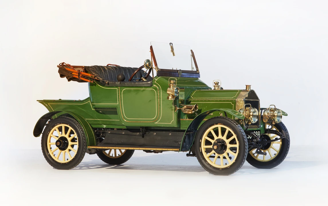 1910 Austin - Image 4 of 31