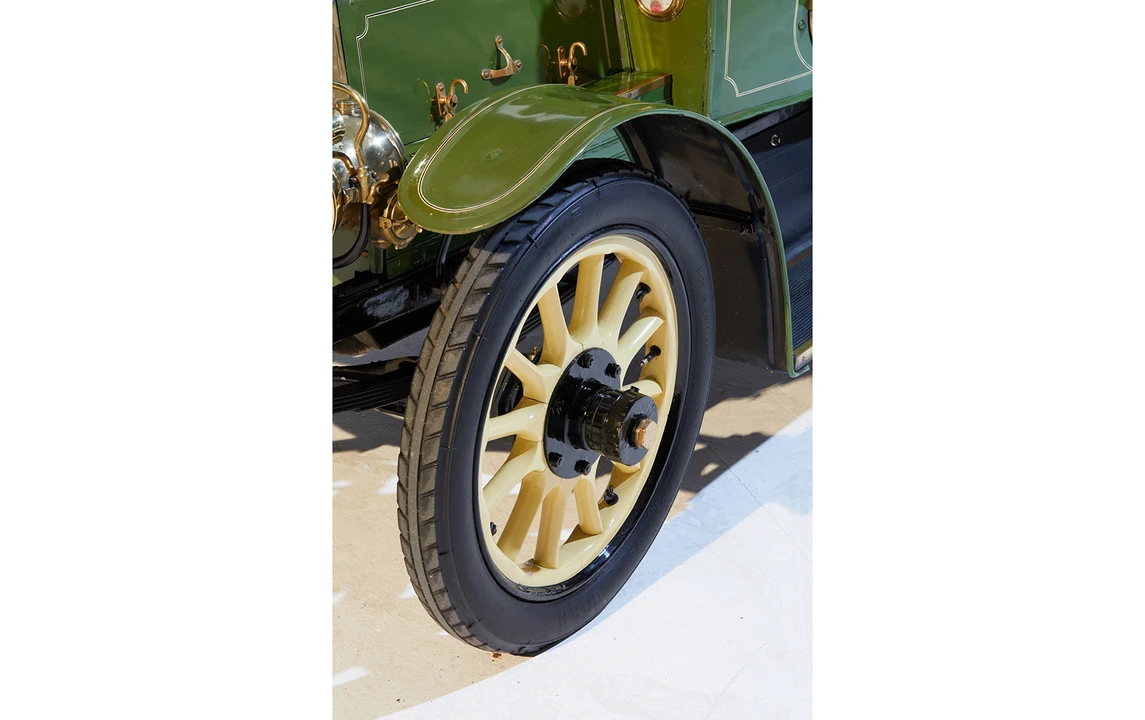 1910 Austin - Image 21 of 31