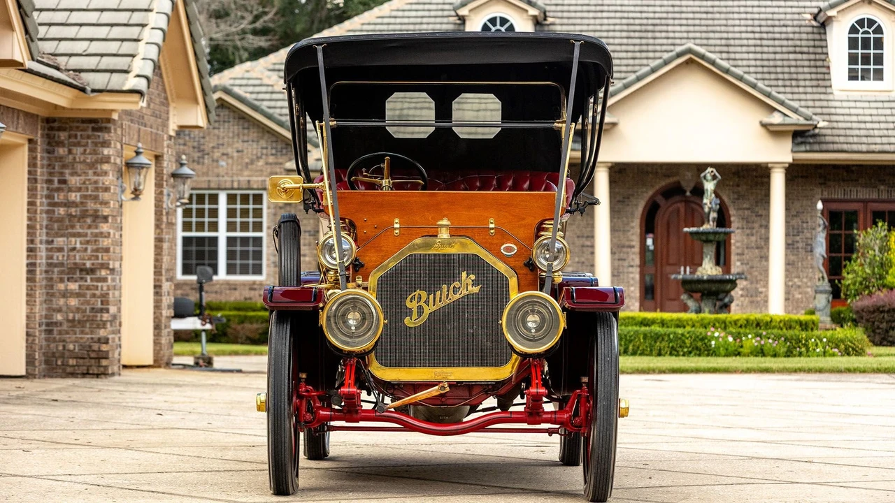 1910 Buick - Image 21 of 31