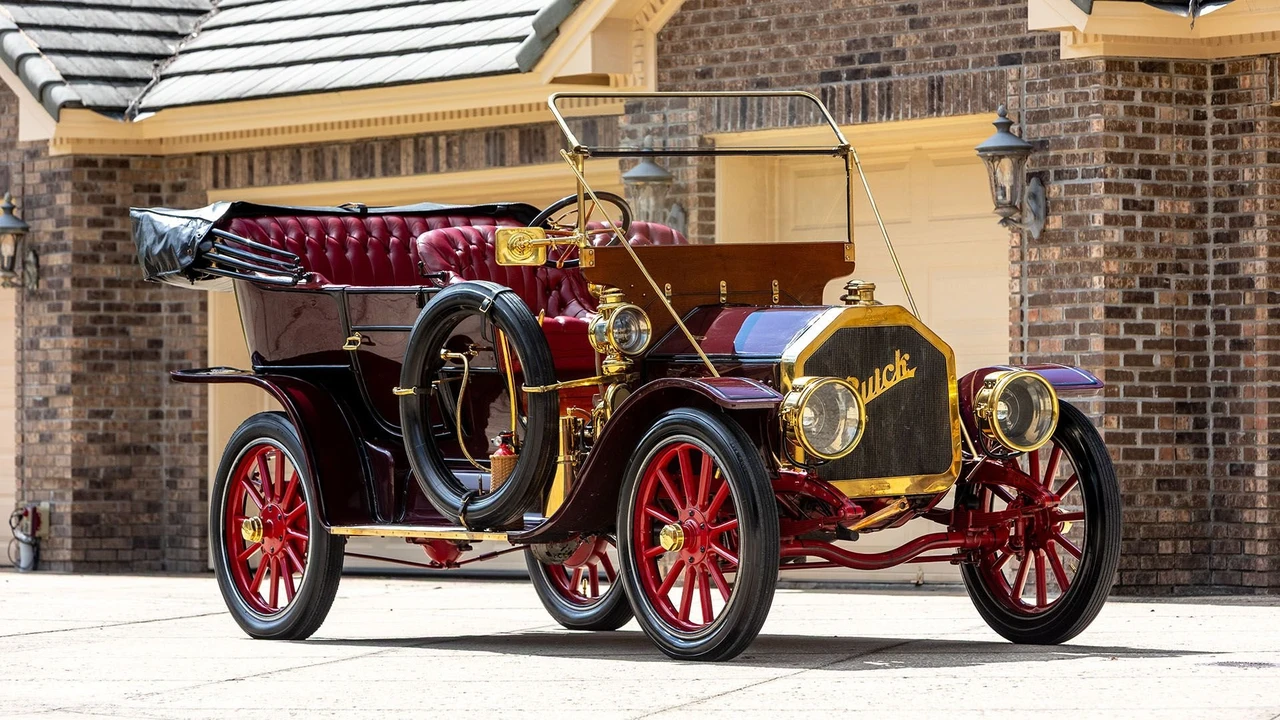 1910 Buick - Image 9 of 31