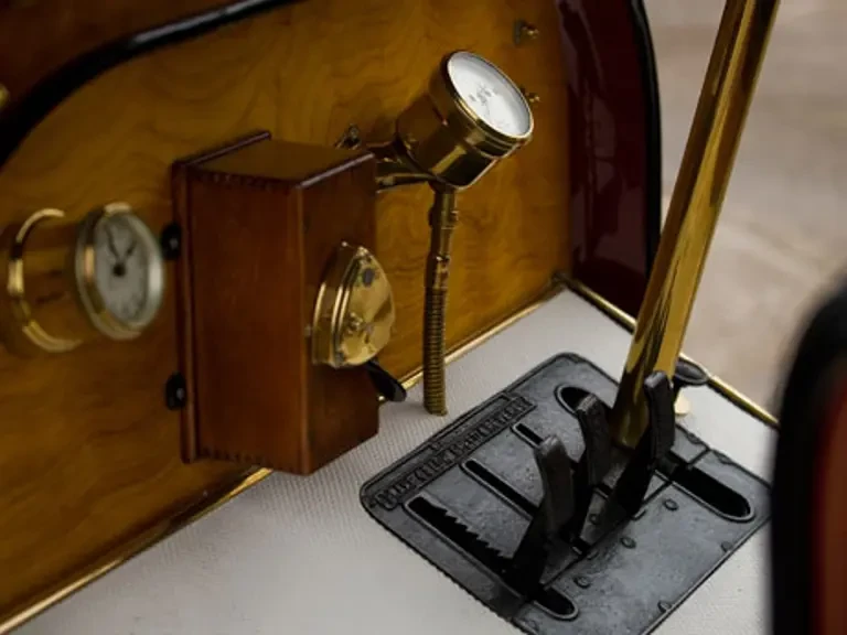 1910 Oldsmobile 88 - Image 22 of 28