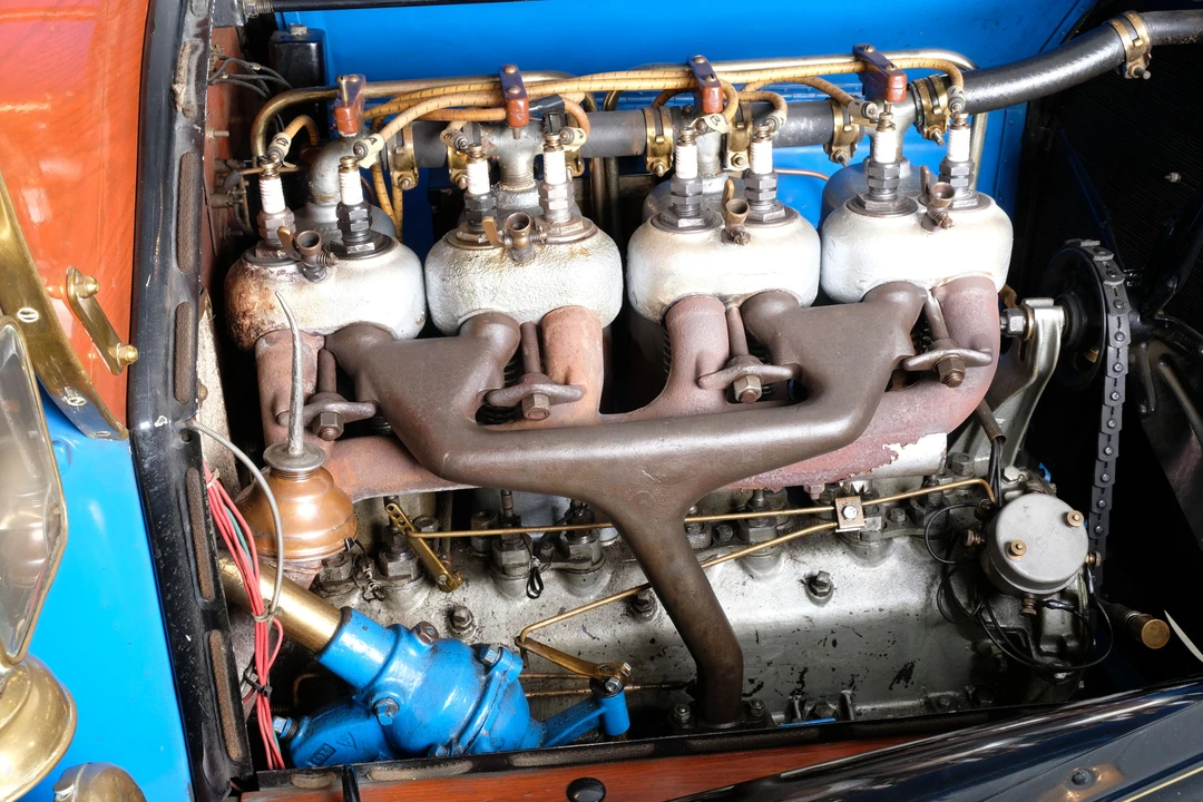 1910 Cadillac - Image 2 of 14