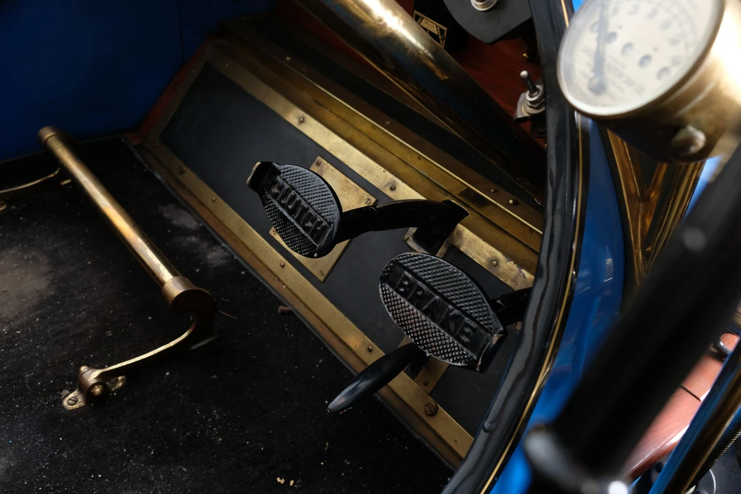 1910 Cadillac - Image 9 of 14
