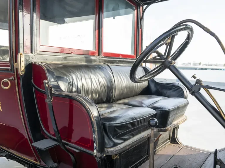 1910 Daimler - Image 5 of 31