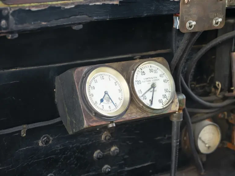 1910 Daimler - Image 19 of 31