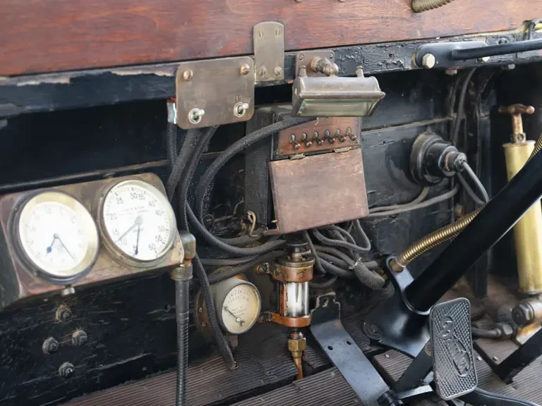 1910 Daimler - Image 18 of 31