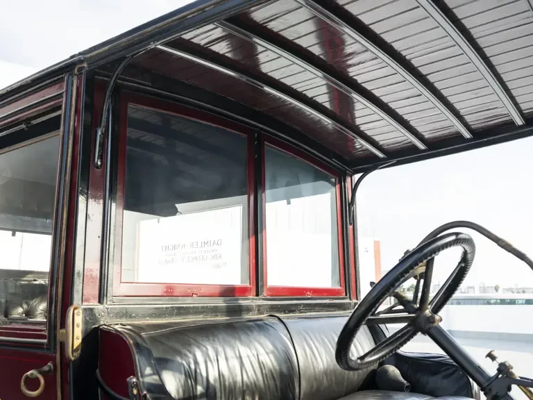 1910 Daimler - Image 21 of 31