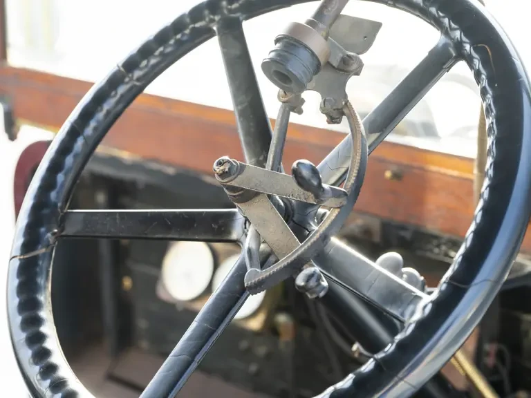 1910 Daimler - Image 12 of 31