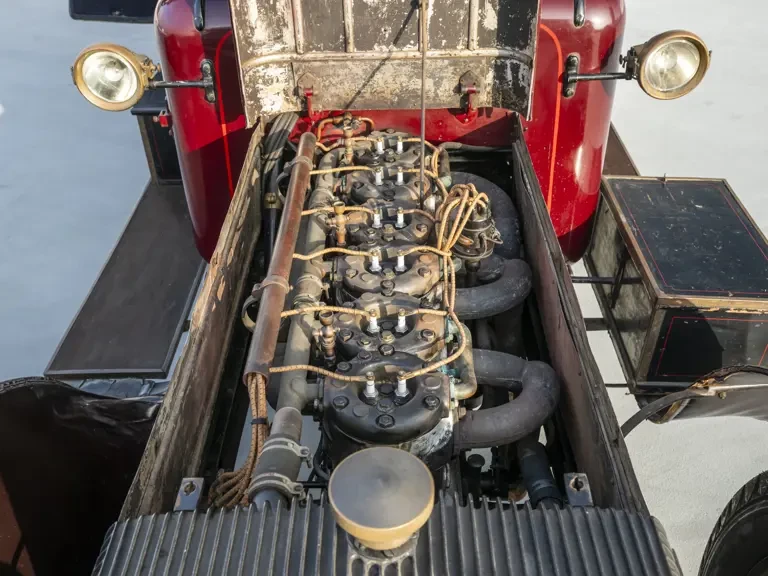 1910 Daimler - Image 4 of 31