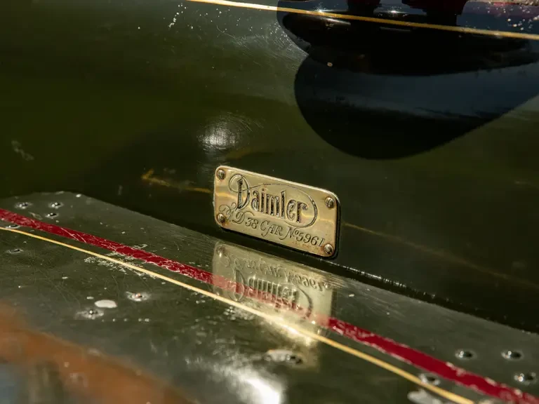 1910 Daimler - Image 7 of 31
