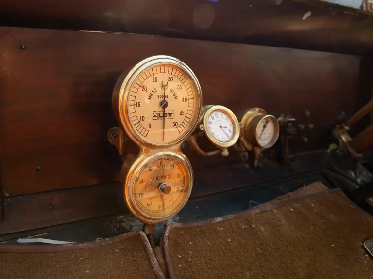 1910 Daimler - Image 12 of 31